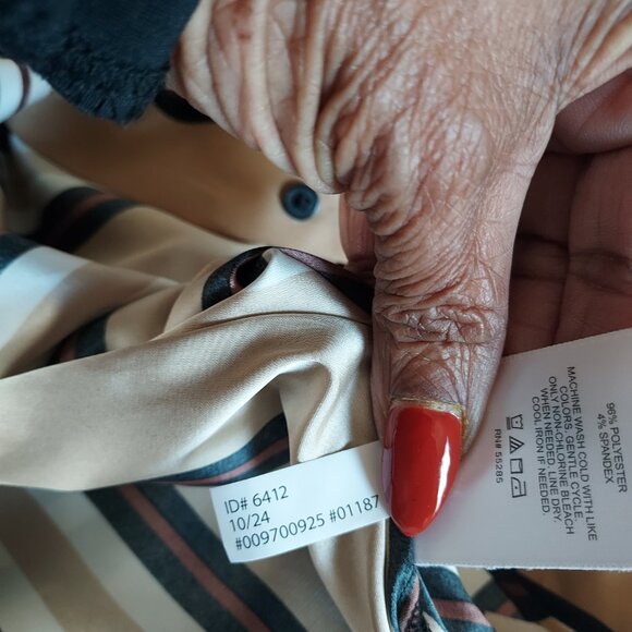 Express Boyfriend Georgette Striped Relaxed Portofino Shirt Size Med NWT - Picture 9 of 11